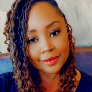 Meet your Posher, Erika